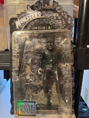 Universal Monsters Werewolf Figure - Black